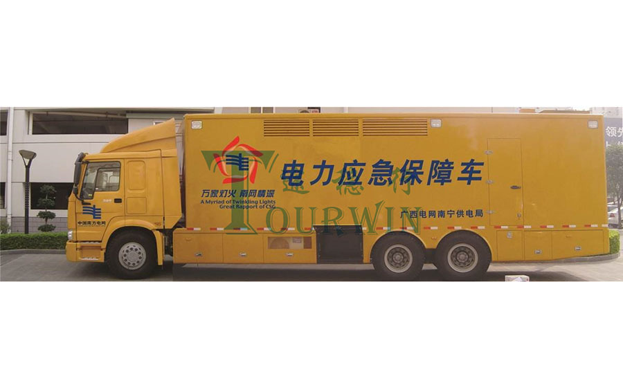 UPS电源车（不中止电源车)